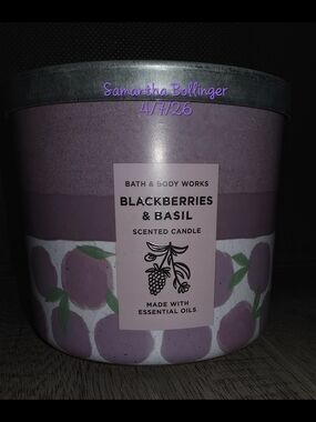 Bath & Body Works 3-Wick Candle Blackberries & Basil